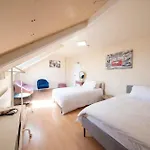 Room For Three In Camden Town