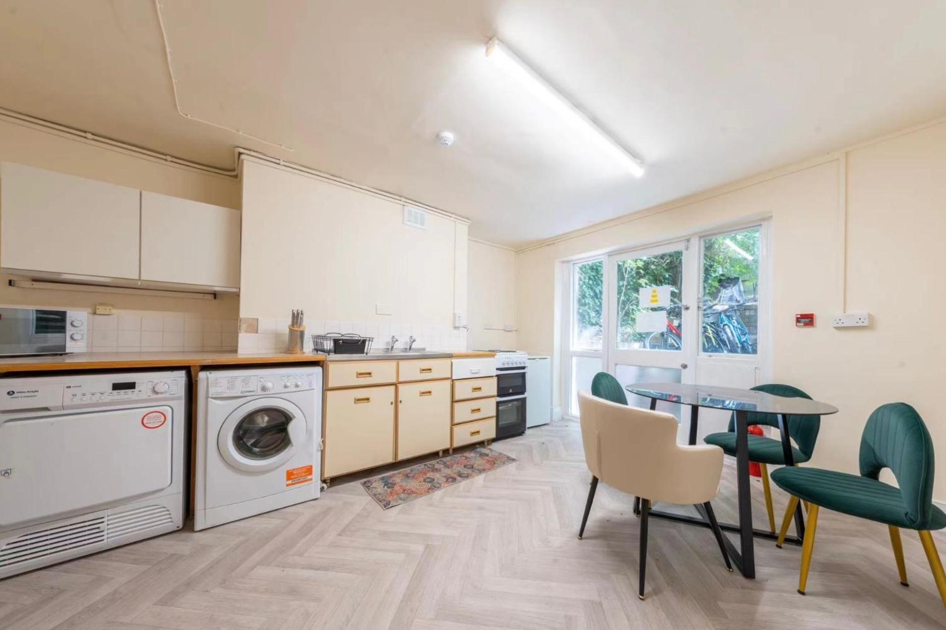 Appartamento For Three In Camden Town *