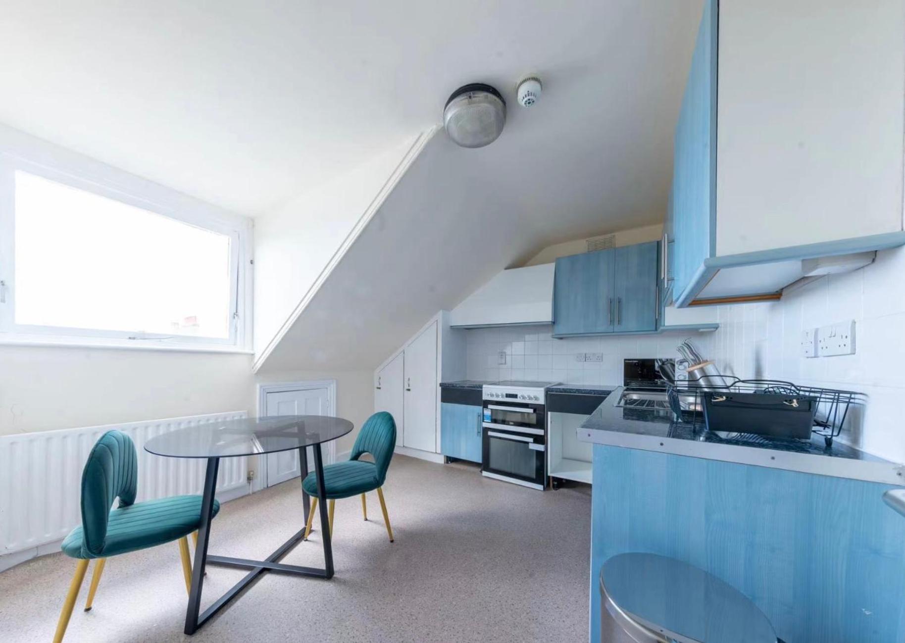 Appartamento For Three In Camden Town