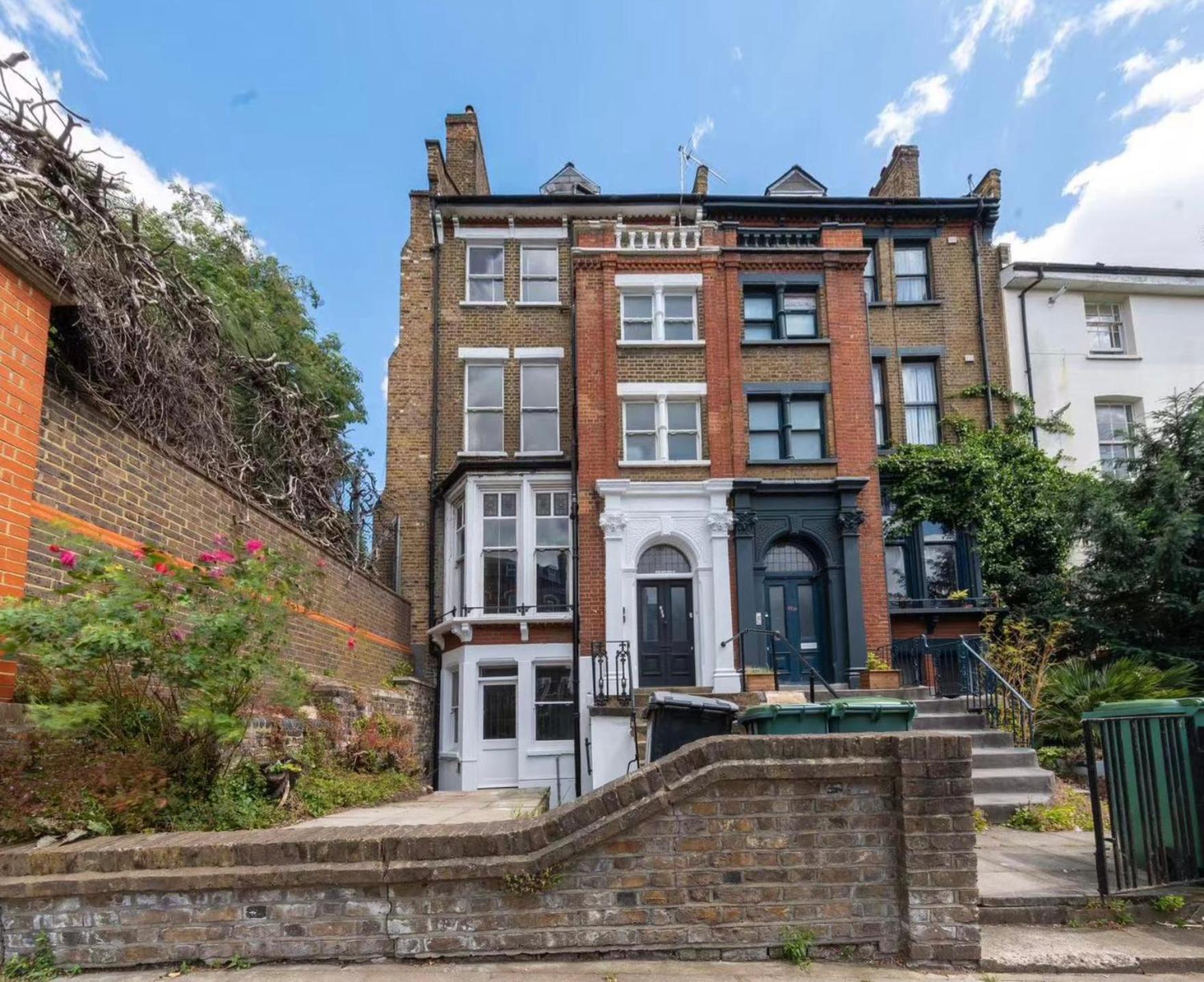 Appartamento For Three In Camden Town Londra